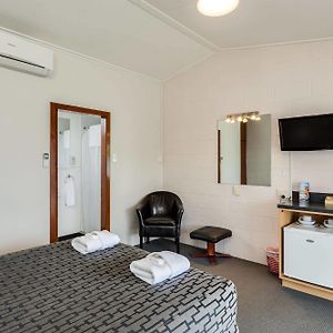 Ocean Beach Hotel